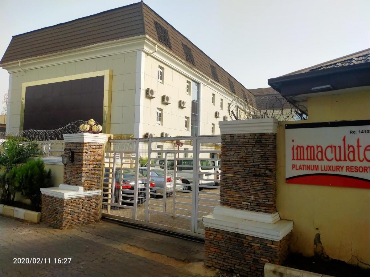 Immaculate Platinum Hotel Abuja Exterior foto